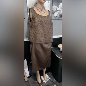 Women VIE by VICTORIA Church Formal Evening Skirt Suit Set Sz 24 NICE